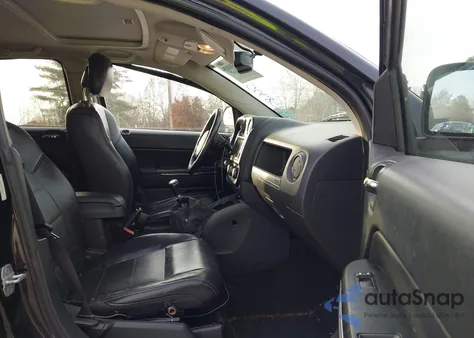 2011 Jeep Compass Limited from USA, damaged, VIN 1J4NF5FB8BD226013